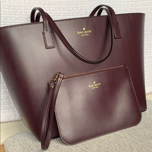 Bennet Place Harmony Tote and Wristlet